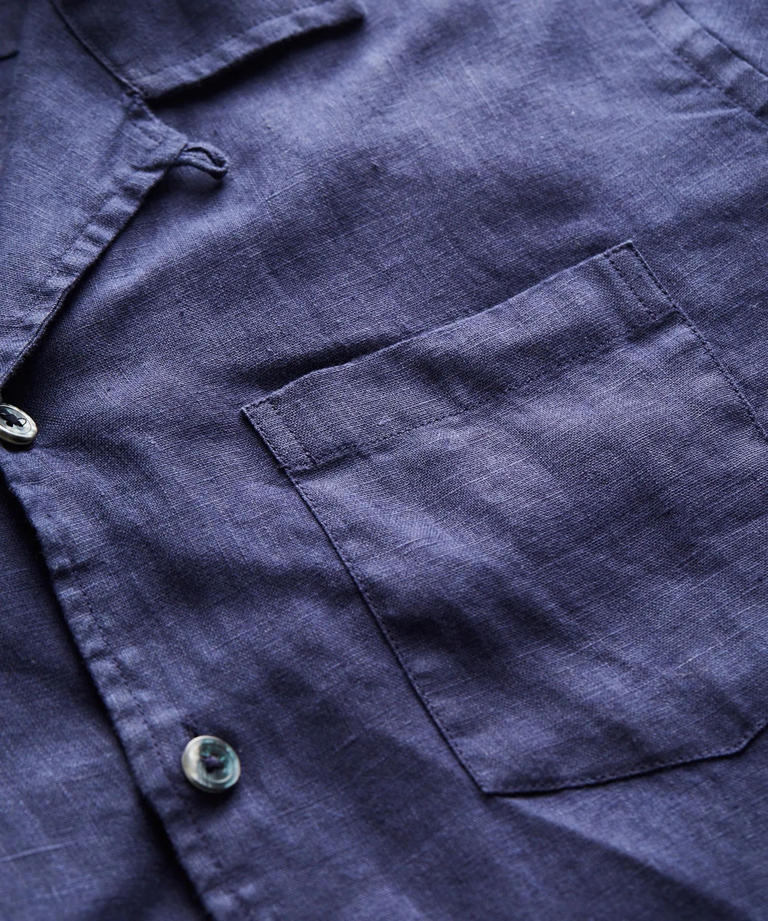 Sea Soft Irish Linen Camp Collar Shirt in Navy