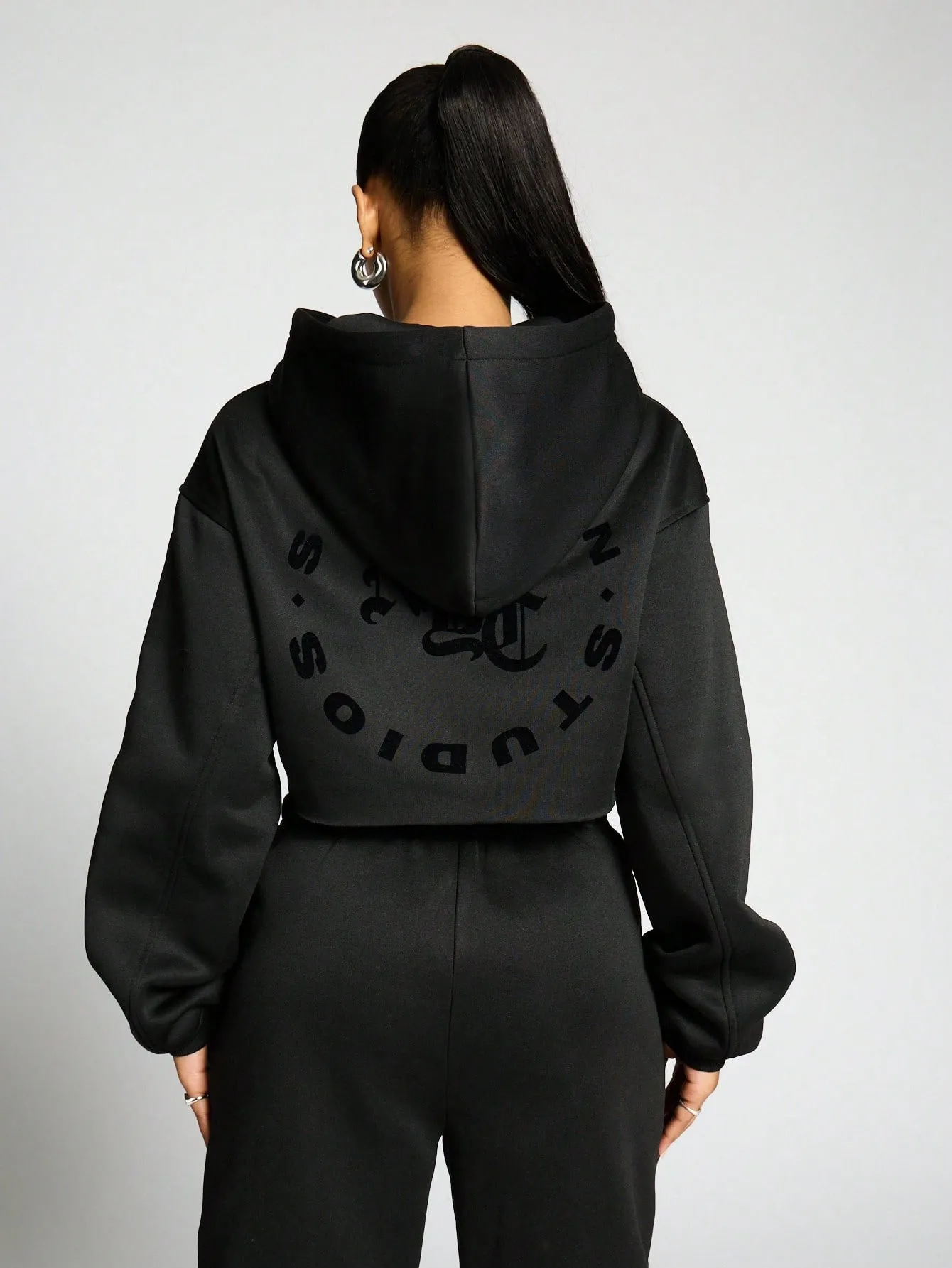 SUMWON WOMEN Cropped Hooded With Back Print