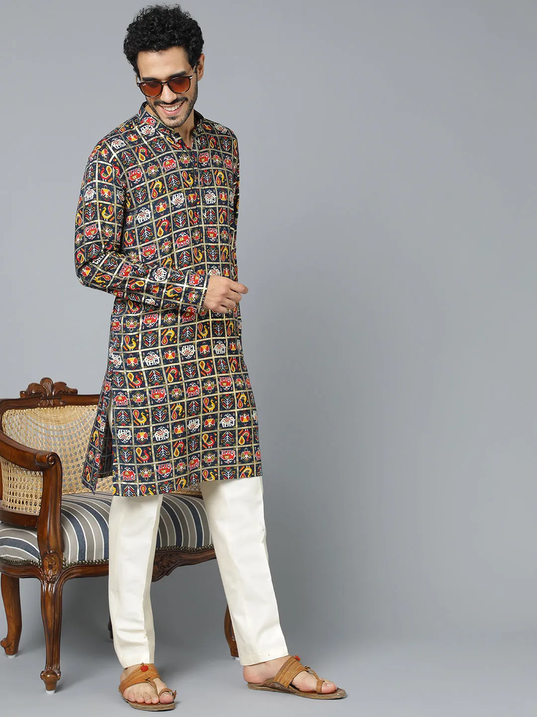 VASTRAMAY Men's Navy Blue Patola Kurta Set