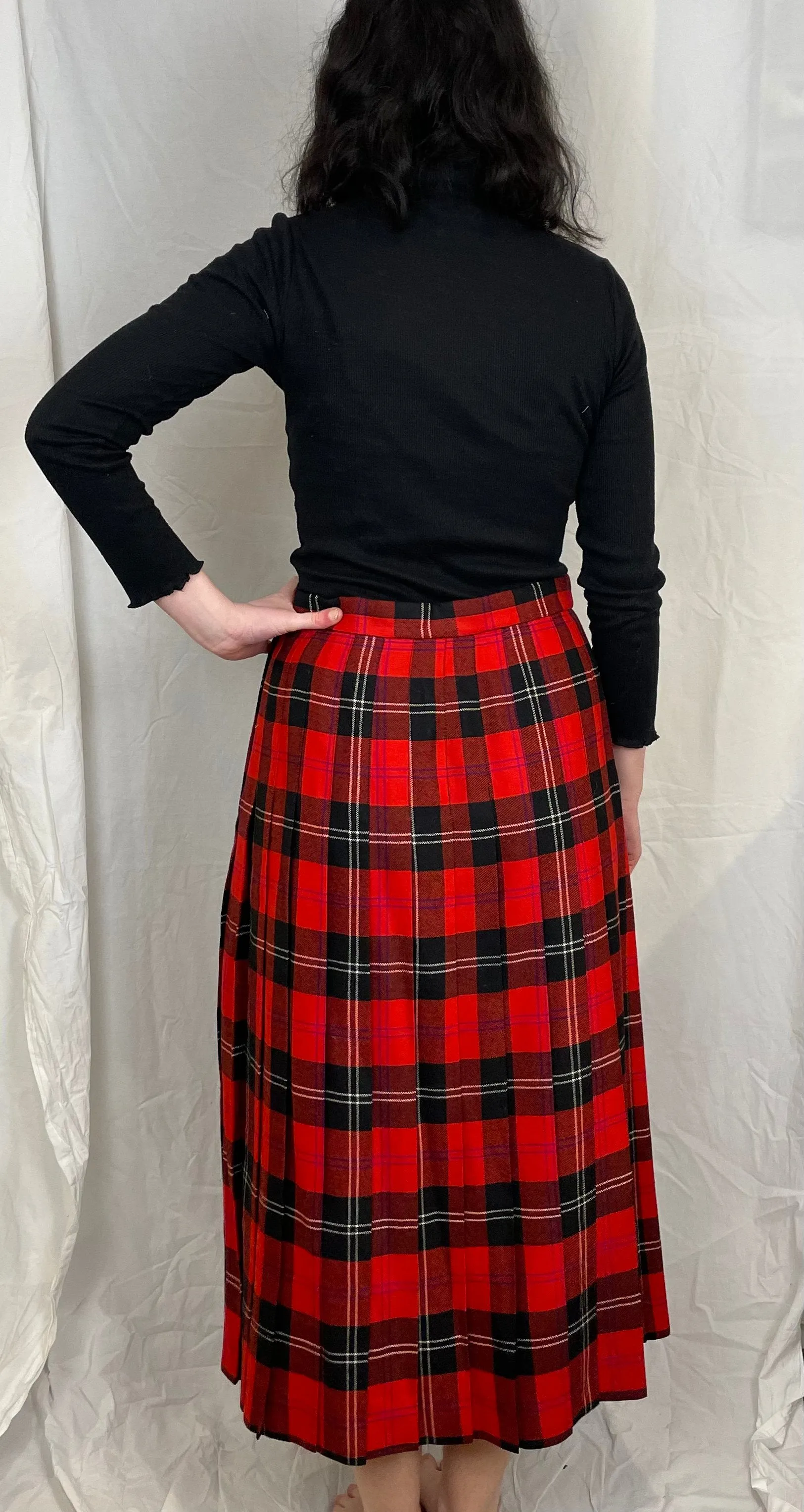 Vintage 80s Red Tartan Wool Pleated Maxi Skirt - Size 14